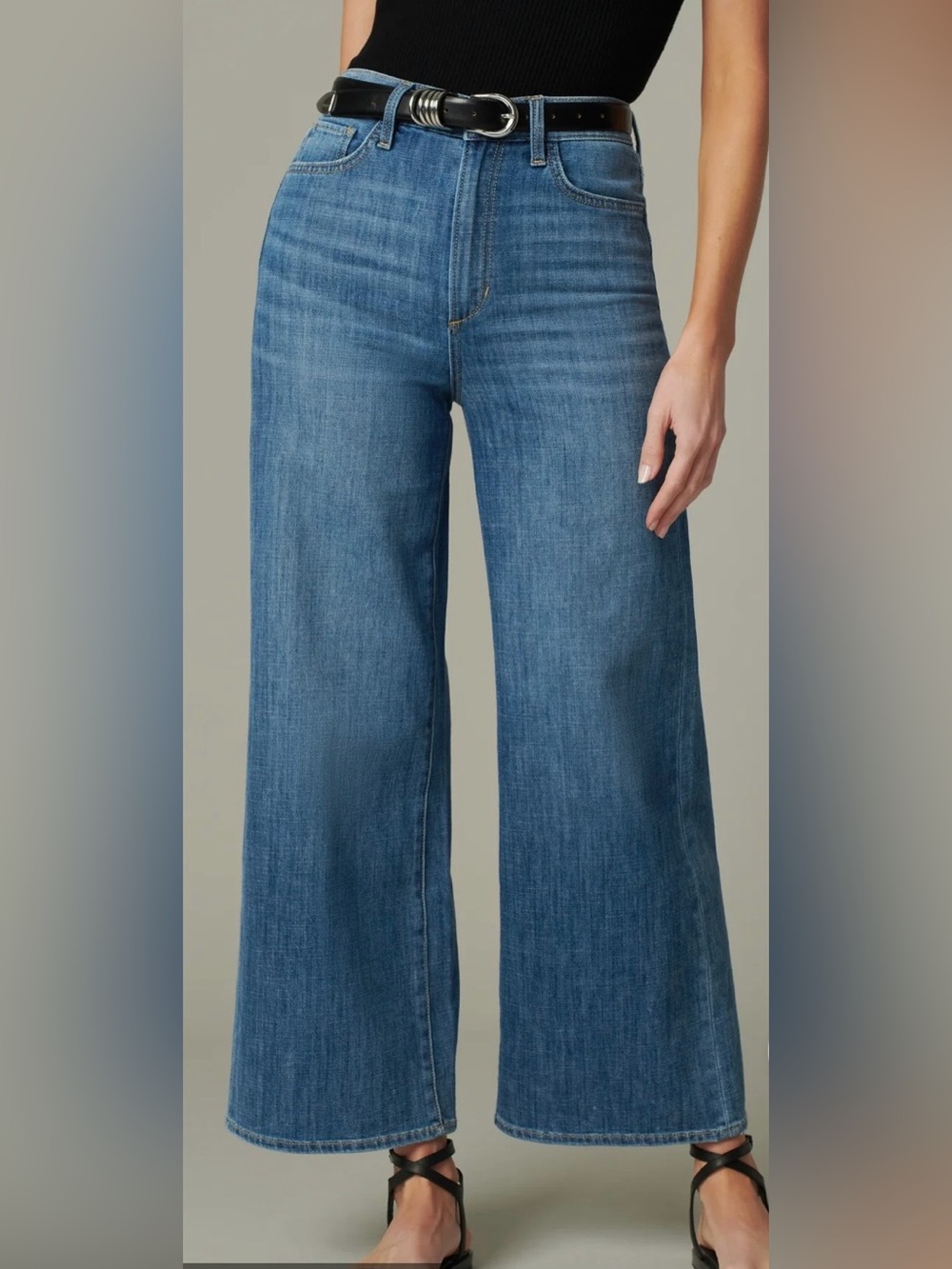 Joe’s Jeans The Mia size 24